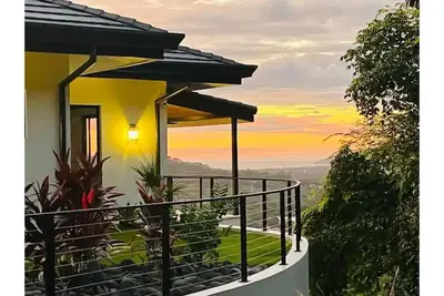 Image de Peaceful 2bd Breathtaking Ocean & Jungle Views