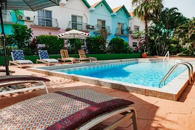 Image de 1 Bedroom Apartments | kitchen | Free Wifi | Daily Cleaning | Ac | Cable | Pool