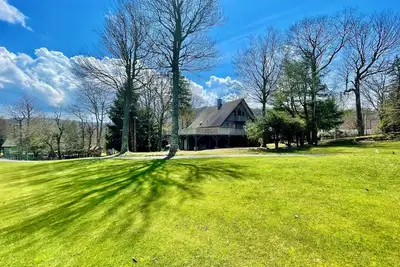 Image de Summer on Beech Mountain/Gorgeous Cabin/Hiking/Hot Tub/Pets