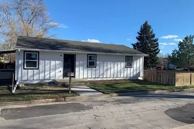 Image de This house is a 0 bedroom(s), 1 bathrooms, located in Rapid City, Sd.