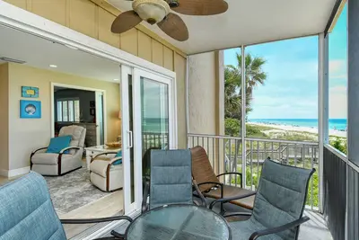 Image de Beachfront Bliss Awaits! Amazing Gulf Views, book your getaway today!