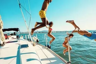 Image de Jhadano-Breakfast, Excursions & Shuttle Inc. $89pp