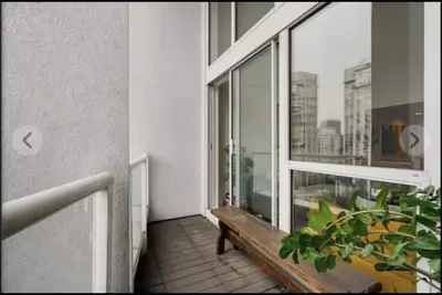 Image de Beautiful loft, in heart of downtown Vancouver