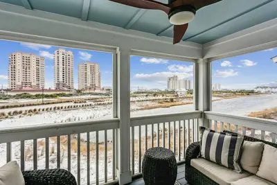 Image de Seascape| The Closest Set of Townhomes to all Beach Club Amenities at Lost Key| Views of Gulf| Bikes