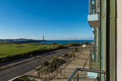 Image de 22 Zinc -  an apartment that sleeps 4 guests  in 2 bedrooms