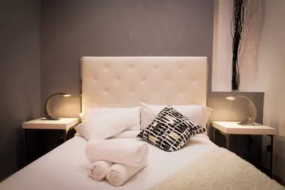 Image de Downtown Comfortable Apartment Gran Vía | A019