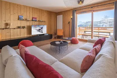 Image de Ski-in\/Ski-out à l'Alpe d'Huez: Appartement 130m² avec Piscine, Sauna et Hammam