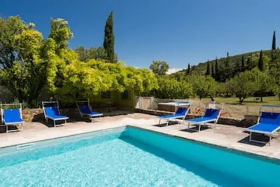 Image de ✨ Studio Bleu de Toi – Charme et Sérénité en Drôme au coeur de 14 hectares ✨