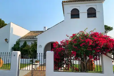 Image de Dar Albaida. Beautiful traditional andalus style house by the beach