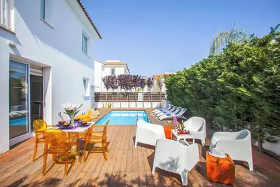 Image de Villa Chateau Blanc - Trois Chambres Villa, Couchages 6