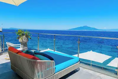 Image de Villa Rockpool - Quatre Chambres Villa, Couchages 8