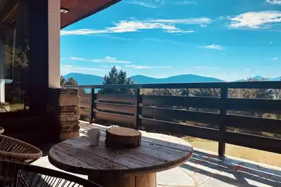 Image de Le Domaine De Bella-300m2-Vue sublime-sur terrain dans forĂŞt de 3300m2.