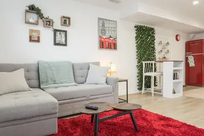 Image de Charming and Cozy Lake Side Suite