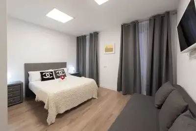 Image de Awesome & Spacious Apartment Gran Vía | A039