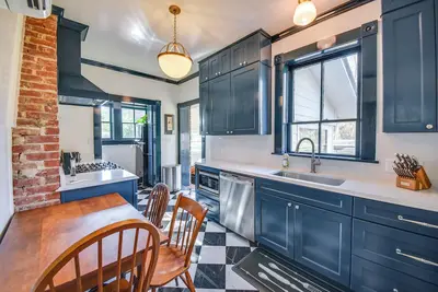 Image de Radiant Gloucester House w/ Private Porch!