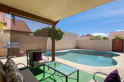 Cute! 3bdr Home with Private Pool in Tempe