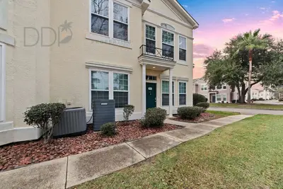 Image de 2601v   Merman Hideaway Just a short walk to the