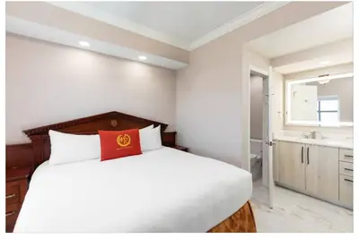 Image de Luxurious Villa within close promixity to DisneyWorld and SeaWorld