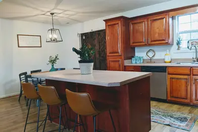 Image de Sweet Family Home, comfy and casual :)
