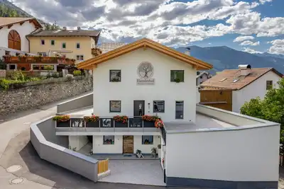 Image de Beautiful new vacation apartment in Tschengls\/Laas - in the heart of the Vinschgau Valley