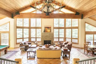 Image de Stunning mountainside home in West Vail