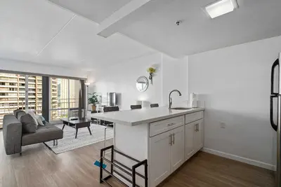 Image de Ilikai 1417 Remodel City / Mountain Views 2 Double Beds, Sofa Bed