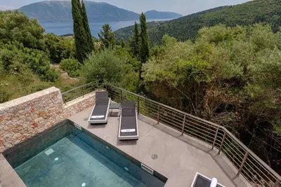 Image de Contemporary Villa with A\/C, Private Pool, Panoramic Hillside and Sea Views 10 mins from Fiscardo!