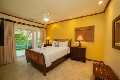 Image de Ground floor two bedroom veranda