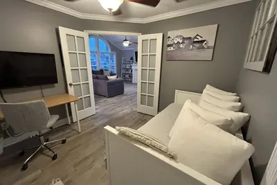 Image de Bright beach winter getaway