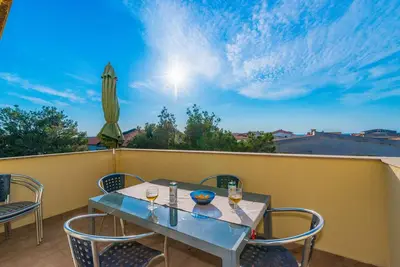 Image de Appartements Partelj (36432-A9) - Vir - île de Vir
