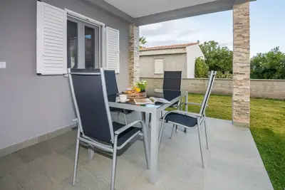 Image de Appartements Kosic (72053-A2) - Vir - île de Vir