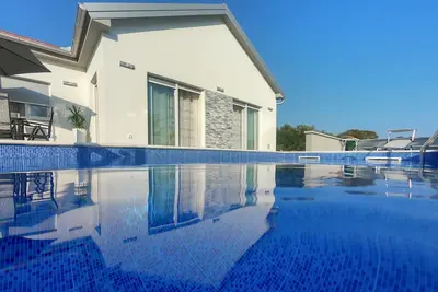 Image de Villa Nicolle (44968-K1) - Privlaka (Zadar)