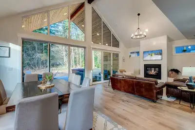 Image de Woodside Retreat in Suncadia - 90 min from Sea - Pet Friendly