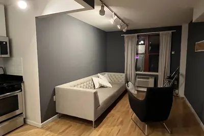 Image de Gorgeous East Village Duplex