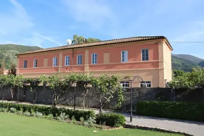 Image de Stunning family villa, nestled within the village of Vorno, south of Lucca