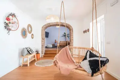 Image de Maison de campagne \"Quinta Da Romã\" avec piscine privée, terrasses privées et Wi-Fi.