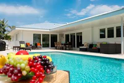 Image de 3 bedroom luxury home on Ami, private heated pool, pet friendly