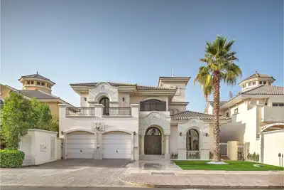 Image de 6 bedroom villa located at Palm Jumeirah
