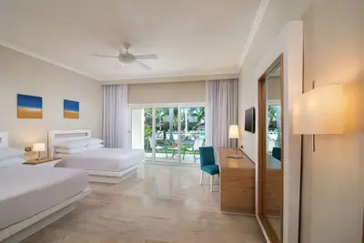 Image de Oceanside Studio at an All-Inclusive Resort