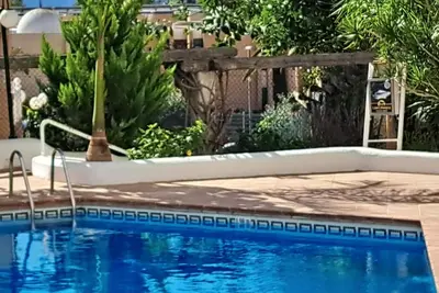 Image de Beautiful 1 bedroom apt right in front of large pool