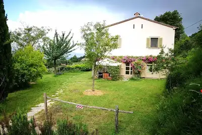 Image de The cherry tree Podere il Giglio: Romantic apartment on the hills and swimming pool