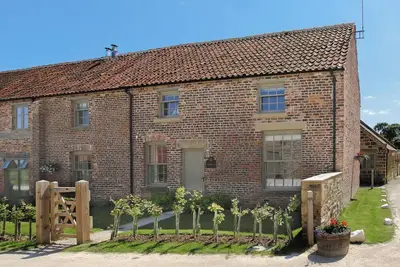 Image de Yerborough Cottage-Ixf
