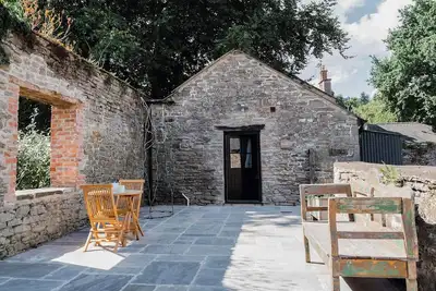Beautiful barn conversion offering guests a comfortable stay within easy reach of Hay-on-Wye.
