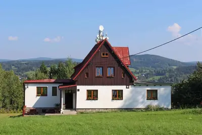 Image de Cabane avec vue sur les montagnes de Jizera