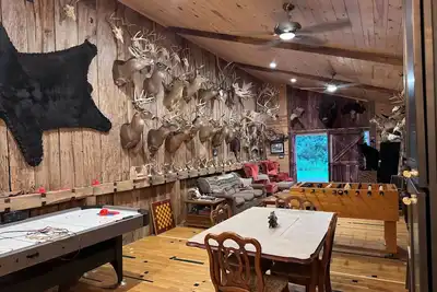 Image de Steve’s Barn Lodge, Detroit River/Lake Erie