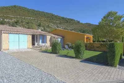 Image de Villa près de la forêt à Castellane