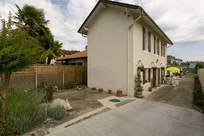Image de Charmante maison de centre ville avec jardin