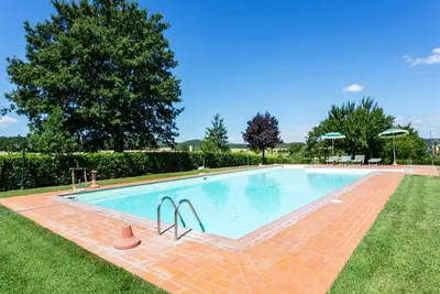 Image de Appartement Ă Siena avec Piscine et Jardin