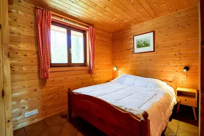 Image de Bungalow avec jardin proche de la Crךte de Salland