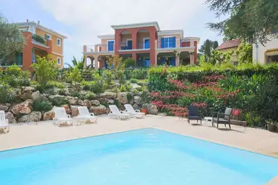 Image de Appartement en Provence avec piscine et golf